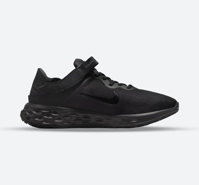 Wide fit clearance nike trainers uk