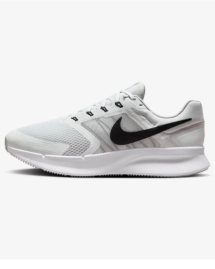 Men's Wide Fit Nike FZ9666-005 Run Swift 3 Running Trainers