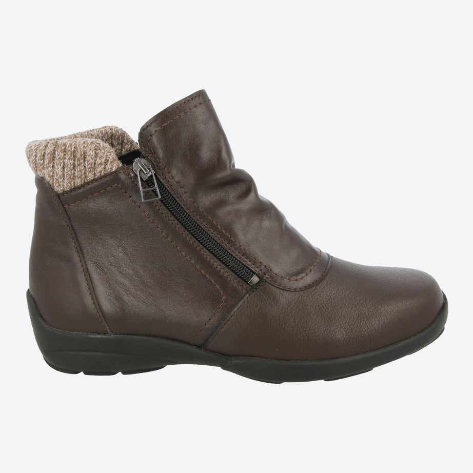 Womens Wide Fit DB Stoke Boots