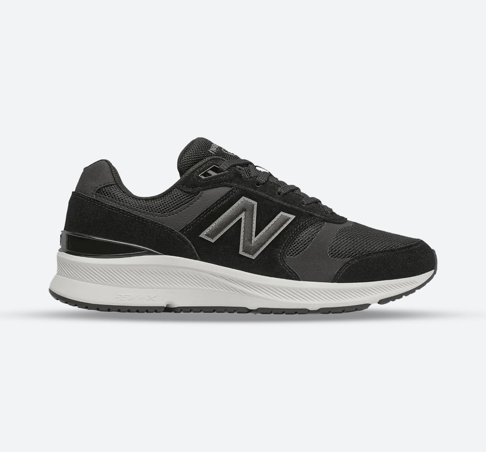 New balance trainers sale mens best sale