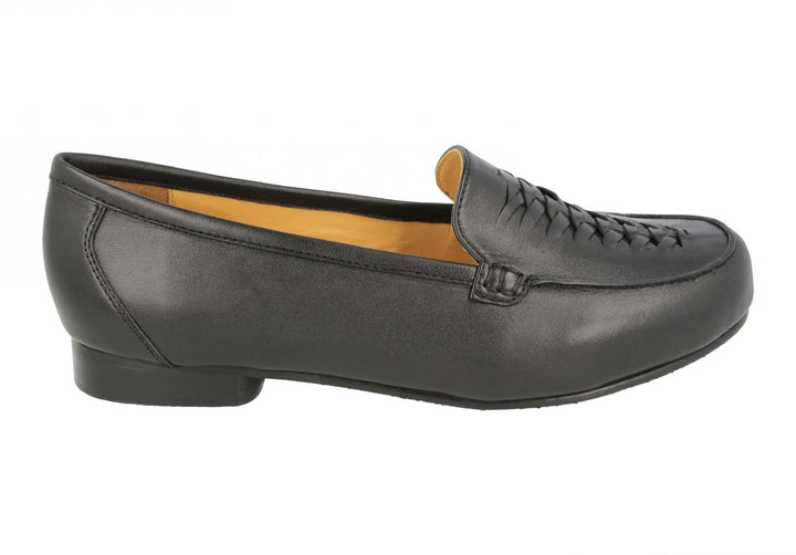 Womens Wide Fit DB Bingham Pumps