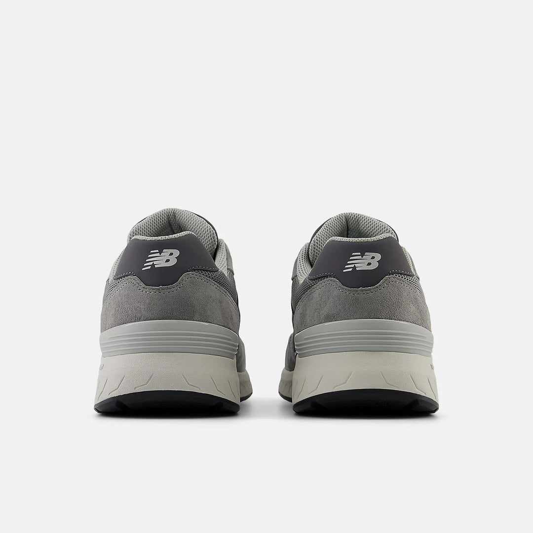 Women's Wide Fit New Balance MW880CA6 Walking/Running Trainers