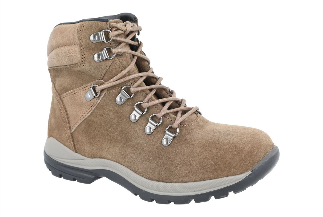 Womens Wide Fit DB Nebraska 2 Hiking Boots