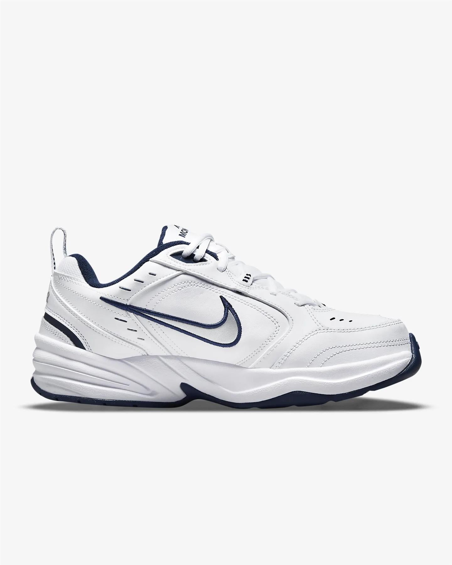 Women s Wide Fit Nike 416355 102 Air Monarch Iv Trainers