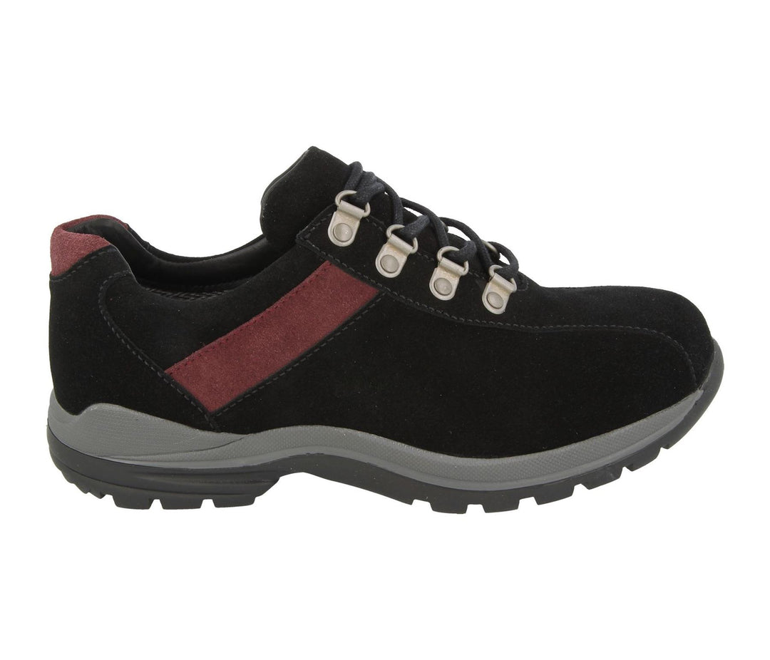 DB Wyoming Extra Wide Trainers-1